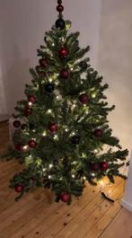 Kerstboom met alle versiering en lampjes, Diversen, Kerst, Ophalen, Zo goed als nieuw