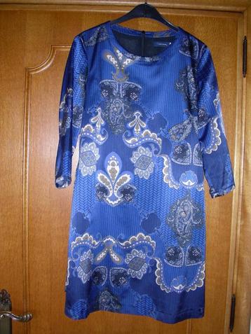 Blauw kleed met 3/4 mouw, maat 38, merk : Terre Bleue beschikbaar voor biedingen
