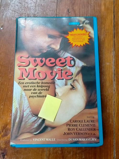 Sweet Movie ULTRA ZELDZAME CULT VHS 1986 (kras op tape), Cd's en Dvd's, VHS | Film, Gebruikt, Drama, Vanaf 16 jaar, Ophalen of Verzenden