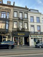 Maison te koop in Saint-Gilles, 6 slpks, Vrijstaande woning, 6 kamers