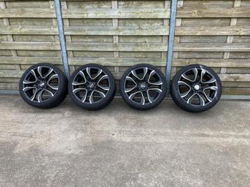 Monaco velgen met 225/40R18 banden beschikbaar voor biedingen