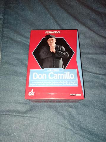 Te koop in een dvd-box de complete Don Camillo Fernandels  beschikbaar voor biedingen