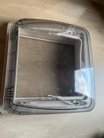 Lanterneau camping car 40x40, Caravans en Kamperen, Mobilhome-accessoires, Ophalen of Verzenden, Zo goed als nieuw