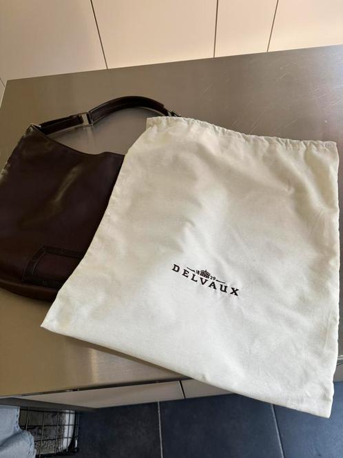 Delvaux Louise GM in donkerbruine kleur,in perfecte staat!!, Bijoux, Sacs & Beauté, Sacs | Sacs Femme, Comme neuf, Sac à main