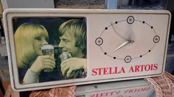 Lichtbak met horloge stella artois 1975 beschikbaar voor biedingen