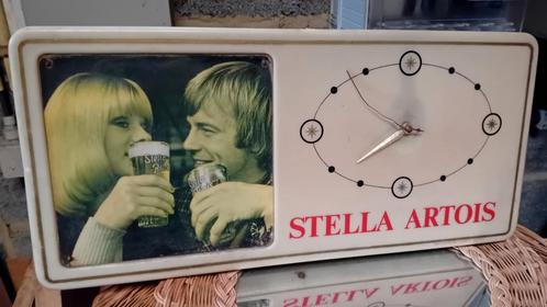 Lichtbak met horloge stella artois 1975, Verzamelen, Merken en Reclamevoorwerpen, Gebruikt, Ophalen of Verzenden