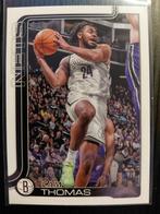 Topps 2025-2026 basketball flagship Cam Thomas #11, Verzamelen, Sportartikelen en Voetbal, Zo goed als nieuw, Spelerskaart