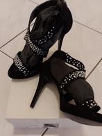 Damesschoen met hak 10cm   maat 38, Kleding | Dames, Schoenen, Ophalen, Zwart, Zo goed als nieuw, Schoenen met hoge hakken