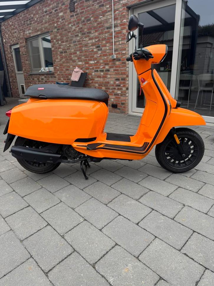 Lambretta 125 V Special., Fietsen en Brommers, Scooters | Vespa, Zo goed als nieuw, Ophalen