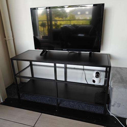Tv meubel  IKEA, Huis en Inrichting, Kasten |Televisiemeubels, Gebruikt, Minder dan 100 cm, 50 tot 100 cm, 25 tot 50 cm, Metaal
