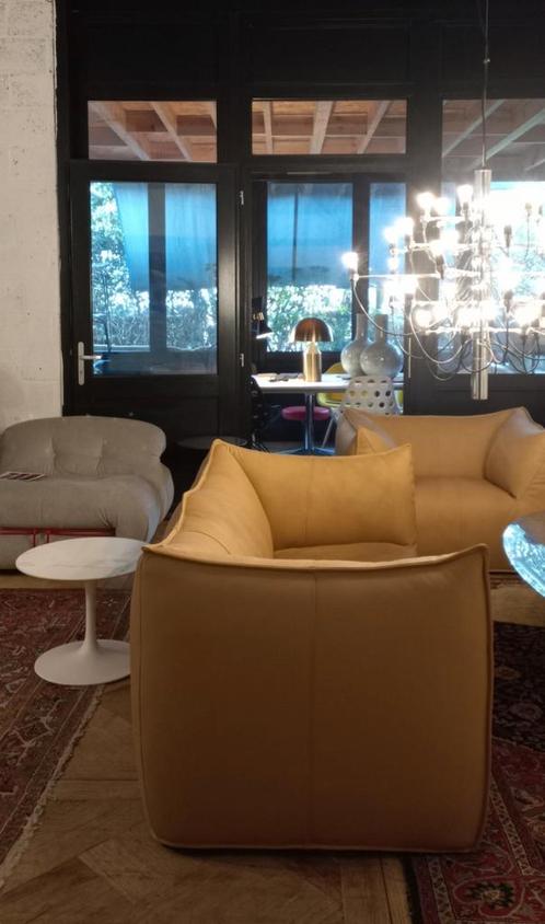 Café tulipe tafels  mid-century fauteuils eero saarinen, Antiek en Kunst, Antiek | Meubels | Tafels, Ophalen of Verzenden