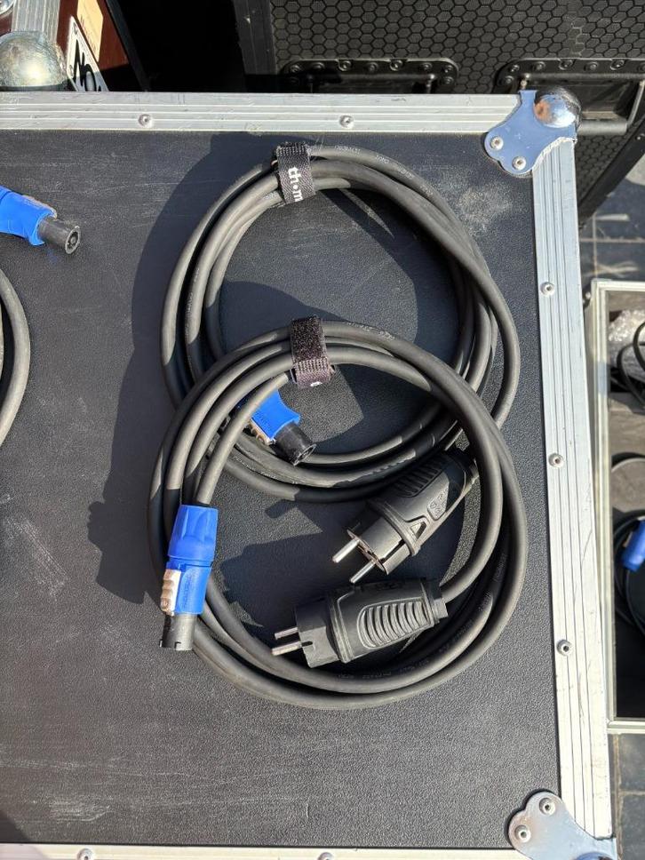 Lot Câble Powercon 1M|2M|3M|5M, Muziek en Instrumenten, Kabels en Stekkers, Zo goed als nieuw, Licht, Ophalen