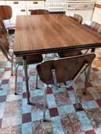 Keukentafel en stoelen in vintage stijl, Huis en Inrichting, Tafels | Eettafels, Ophalen, Gebruikt, 100 tot 150 cm, 50 tot 100 cm