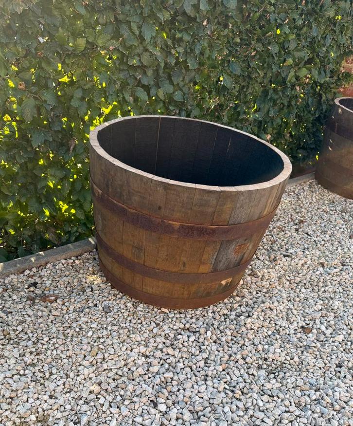Eiken bloembak uit authentiek whiskyvat., Tuin en Terras, Bloembakken en Plantenbakken, Zo goed als nieuw, Hout, Binnen, Balkon