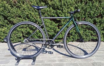 Custom painted singlespeed/fixie (maat S : +-1m60 - 1m75) beschikbaar voor biedingen