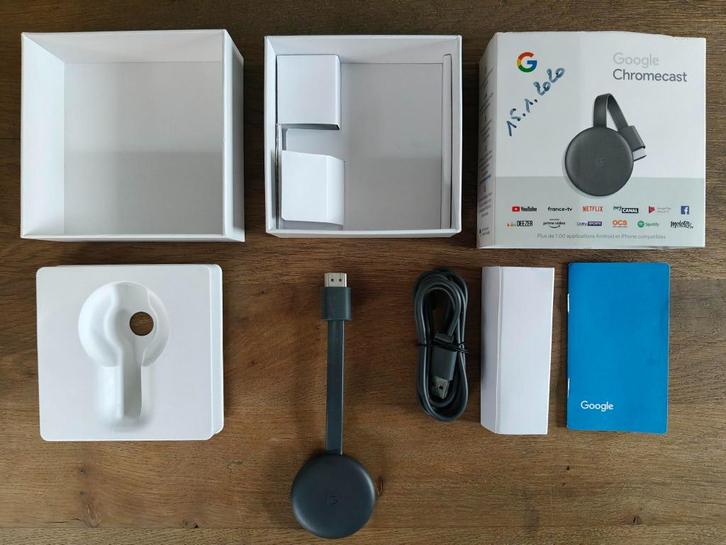 Google Chromecast V3 (3de generatie), Audio, Tv en Foto, Mediaspelers, Zo goed als nieuw, Zonder harde schijf, HDMI, Ophalen of Verzenden