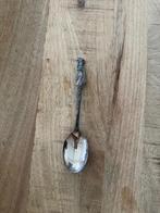 Antiek zilvere Mary poppins spoon, Verzamelen, Ophalen of Verzenden, Overige figuren, Zo goed als nieuw, Servies