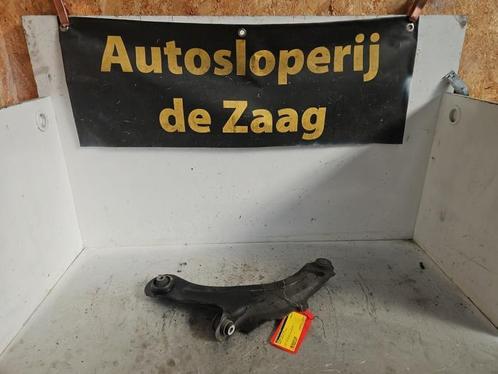 Draagarm rechts-voor van een Renault Captur, Auto-onderdelen, Ophanging en Onderstel, Renault, Gebruikt, 3 maanden garantie, Ophalen of Verzenden