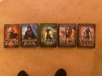 Sarah J Maas -  5 Throne of glass hardcovers + dust jacket, Ophalen of Verzenden, Zo goed als nieuw