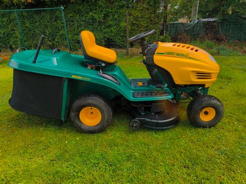 Zitmaaier Yardman hydrostatisch tweecilinder 18pk, Tuin en Terras, Zitmaaiers, Gebruikt, 90 tot 120 cm, Elektrische starter, Opvangbak