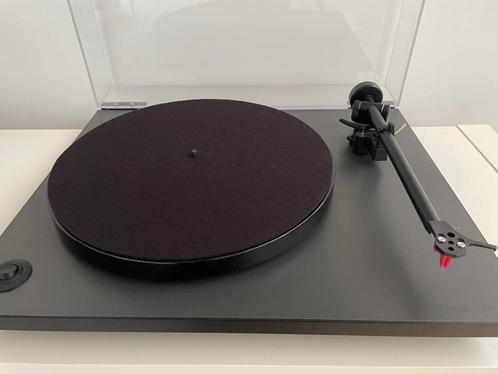 Rega RP1 platenspeler mét Performance Pack, Audio, Tv en Foto, Platenspelers, Zo goed als nieuw, Platenspeler, Overige merken