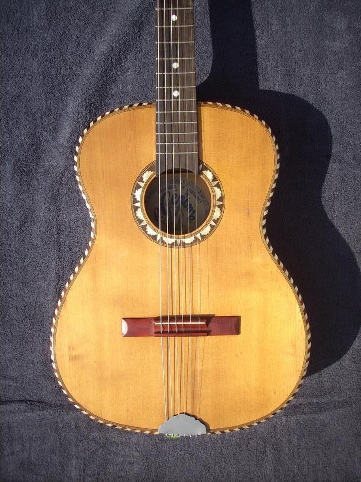 René Gérôme model Georges Brassens, Muziek en Instrumenten, Snaarinstrumenten | Gitaren | Akoestisch, Ophalen