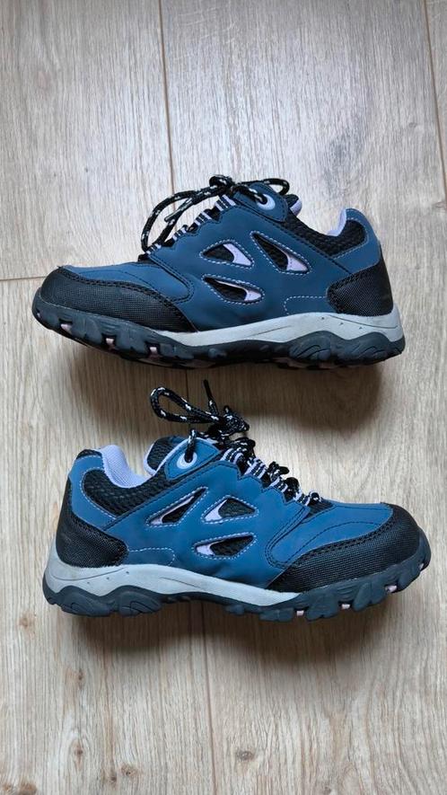 CHAUSSURES RANDONNEE ENFANT 32, Kinderen en Baby's, Kinderkleding | Schoenen en Sokken, Zo goed als nieuw, Sportschoenen, Ophalen
