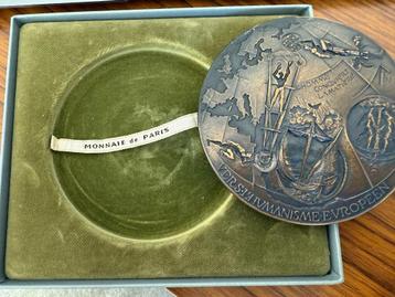 Bronzen medaille, spiritualiteit uit het oude Europa, 1968  beschikbaar voor biedingen
