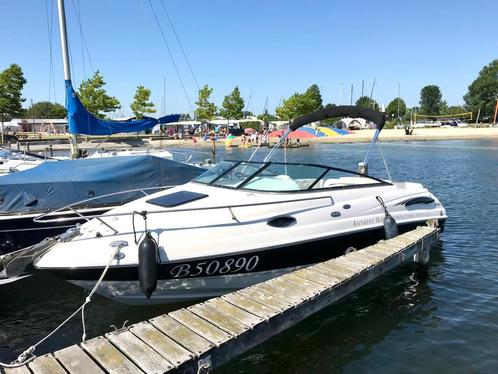 Goed onderhouden speedboat Chaparral - nieuwe bekleding, Watersport en Boten, Motorboten en Motorjachten, Zo goed als nieuw, Ophalen