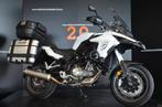 Set de bagages complet Benelli TRK 502 GIVI A2 35 Kw, Motos, 12 à 35 kW, 2 cylindres, Tourisme, 500 cm³