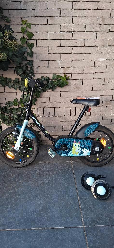 VÉLO 14 POUCES 3-5 ANS 500 MINI MONSTRES B'TWIN, Vélos & Vélomoteurs, Vélos | Vélos pour enfant, Comme neuf, Moins de 16 pouces