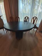 Ronde tafel en 6 stevige stoelen. Zwart/houtskleur., Huis en Inrichting, Complete eetkamers, Ophalen