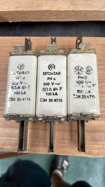 zekeringen 500V 100kA