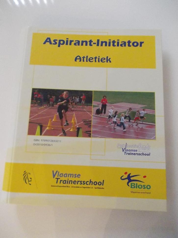 Atletiek: Aspirant-Initiator, Trainer A & B, Instructeur B., Boeken, Studieboeken en Cursussen, Nieuw, Hogeschool, Ophalen of Verzenden