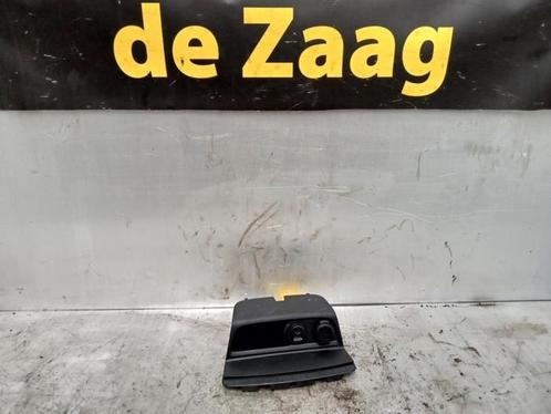 AUX/USB aansluiting van een Peugeot 208, Auto-onderdelen, Elektronica en Kabels, Peugeot, Gebruikt, 3 maanden garantie, Ophalen of Verzenden