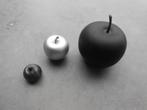 objet décoratif : pomme, polyester et céramique, Enlèvement ou Envoi