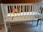 Babybedje met aerosleepmatras en matrasbeschermer, Kinderen en Baby's, Babywiegjes en Ledikanten, Ophalen, Zo goed als nieuw