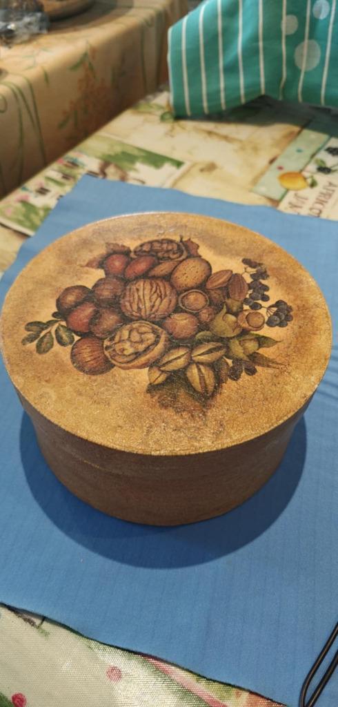 doos in licht hout karton in nacre licht bruin herfst, Antiek en Kunst, Curiosa en Brocante, Ophalen of Verzenden