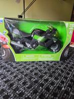 Kawasaki zzr  1400, Hobby en Vrije tijd, Modelauto's | 1:5 tot 1:12, Ophalen of Verzenden, Zo goed als nieuw