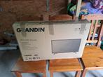 Écran lcd Salora 80 cm, comme neuf, Ophalen of Verzenden, Zo goed als nieuw, 80 tot 100 cm, LCD