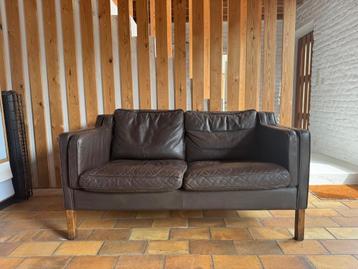 Deense Stouby lederen tweezit sofa design beschikbaar voor biedingen