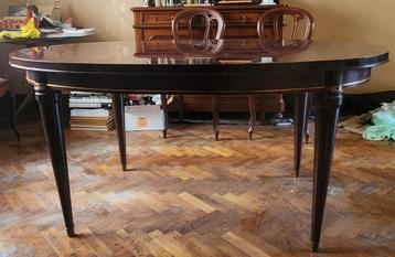 Table acajou ovale de 160 cm avec rallonge (+60 cm) beschikbaar voor biedingen