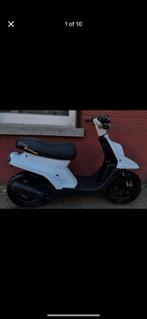 Mbk booster b klasse 2002, Fietsen en Brommers, Ophalen, Zo goed als nieuw