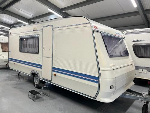 Adria 502 DK, Caravanes & Camping, Caravanes, Entreprise, jusqu'à 5, 750 - 1000 kg, Siège de train, Adria, 4 à 5 mètres, Poêle