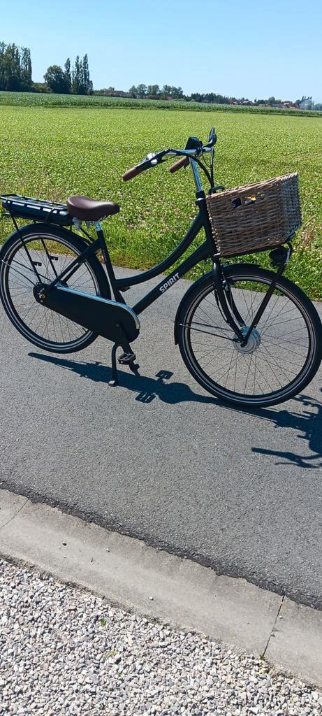 Elektrische  Transportfiets  mat  zwart, Fietsen en Brommers, Fietsen | Dames | Omafietsen, Zo goed als nieuw, Versnellingen, Ophalen