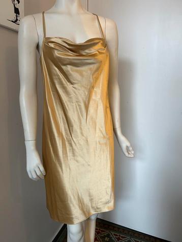 Guy Laroche gouden cocktailjurk FR40 beschikbaar voor biedingen