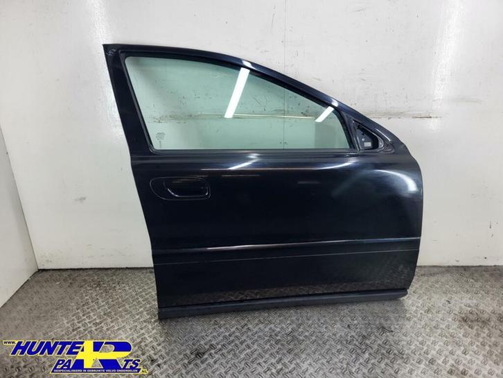 Portier RV zwart 452 Volvo V70 II ('00-'08), Auto-onderdelen, Carrosserie, Deur, Volvo, Voor, Rechts, Gebruikt, Ophalen of Verzenden