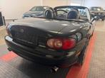 Mazda MX-5 1.6i 16v, Auto's, Mazda, Achterwielaandrijving, Zwart, 4 cilinders, Cabriolet