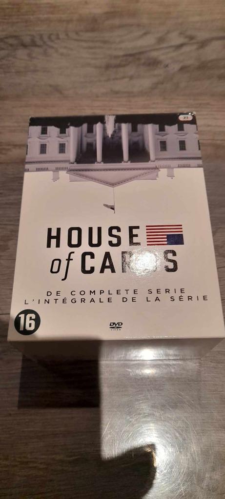 Dvd box - House Of Cards - De Complete Series - 23 dvd's., CD & DVD, DVD | TV & Séries télévisées, Comme neuf, Drame, Coffret