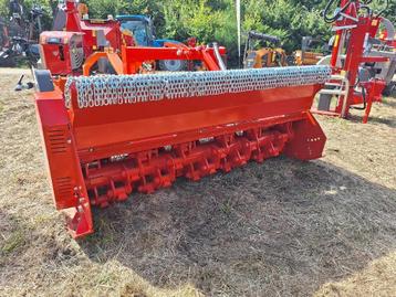 Broyeur semi forestier avec une capacité de broyage de 18 cm disponible aux enchères